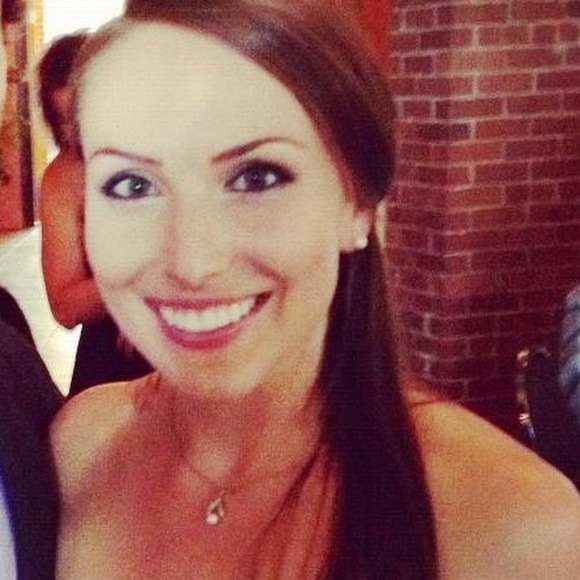 Meet your Posher, Audrey - Picture 1 of 1